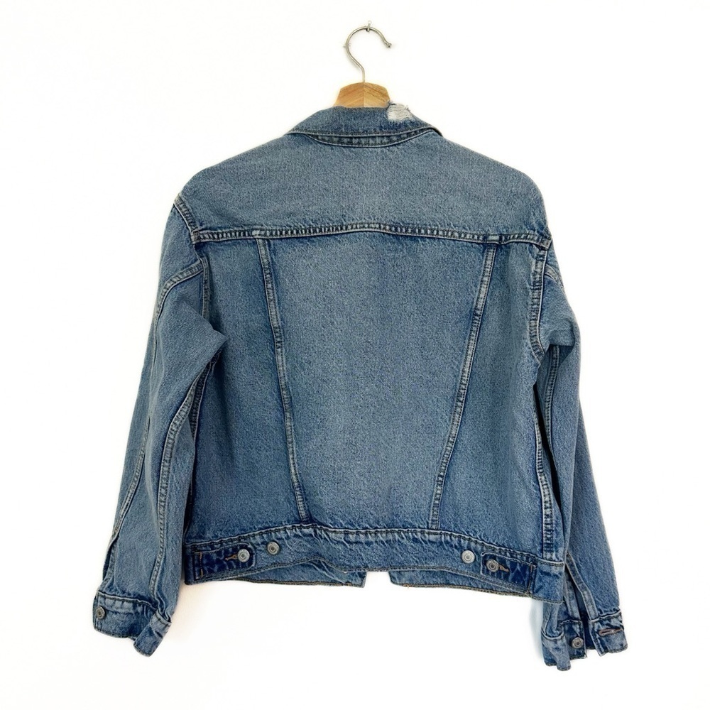 Old Navy Womens Medium Petite Denim Jean Trucker Jacket Cotton - Picture 4 of 4